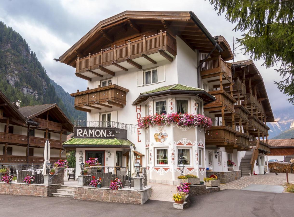 Hotel Ramon Campitello di Fassa Exterior foto